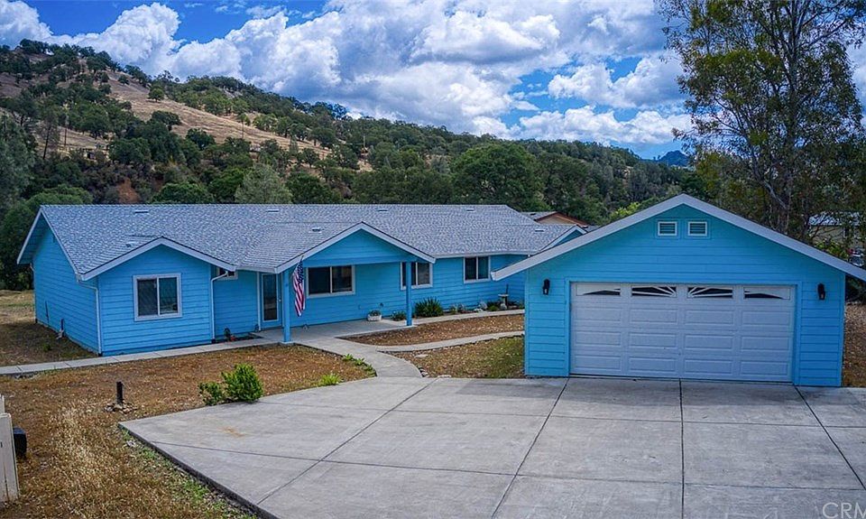 1st image of 3180 Tamarack Way