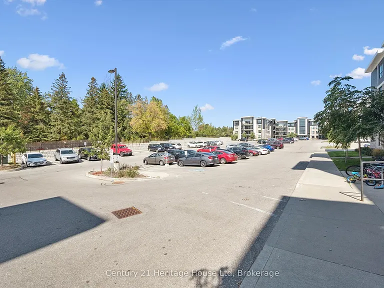 1280 Gordon St #305 — Photo 5