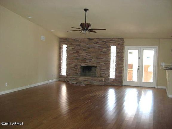 3rd image of 2335 W Nopal Ave