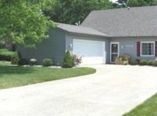 6234 Kiwanis Dr, Fort Wayne, IN