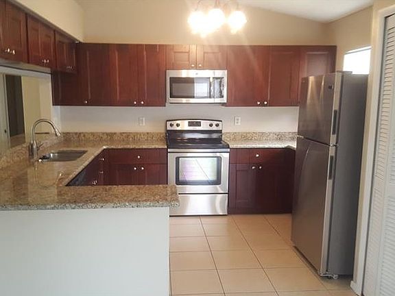 2nd image of 11004 Peking Pl
