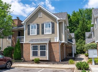 3395 Lenox Village Dr UNIT 149, Fairlawn, OH 44333