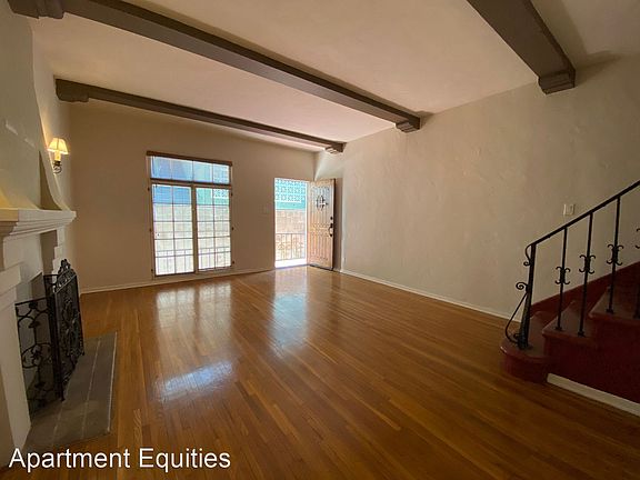 4th image of 8317 Blackburn Ave #11712490