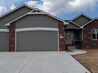 3486 N Hickam Ct, Derby, KS 67037