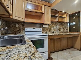 4675 W 18th Ct APT 205, Hialeah, FL 33012
