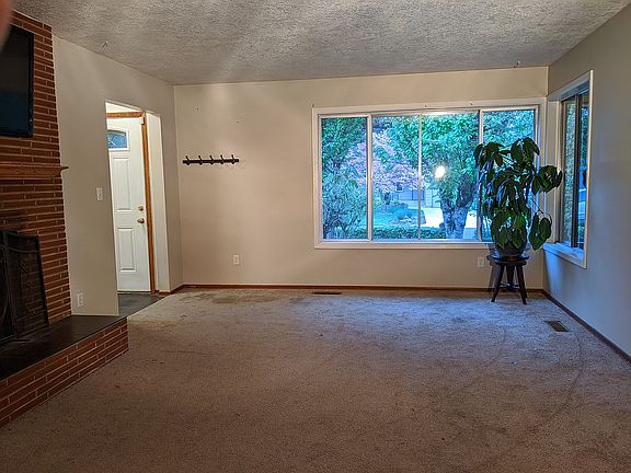 Living room, main floor