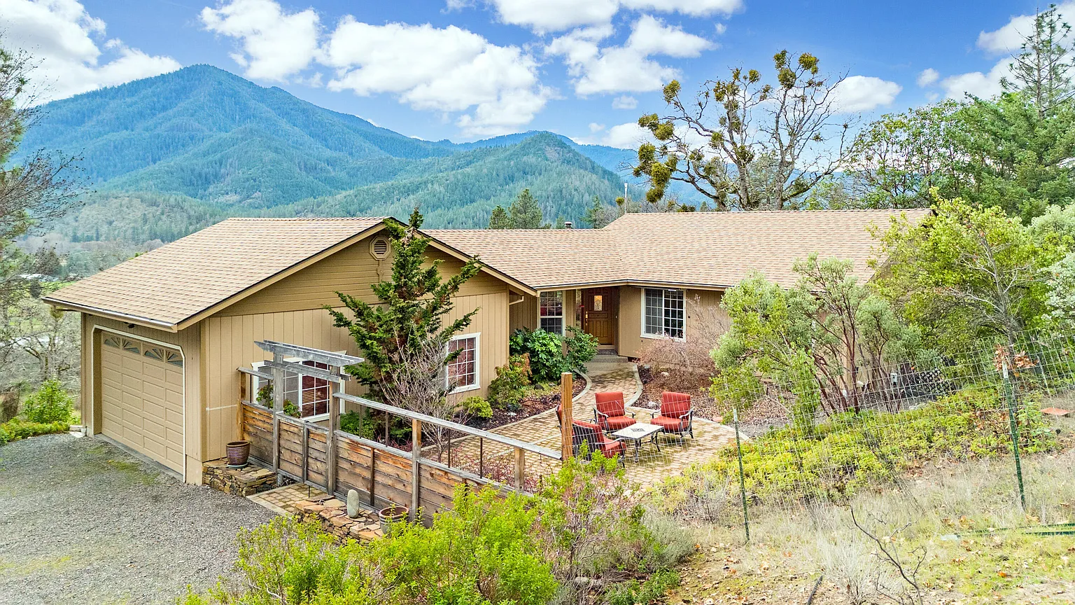 527 China Gulch Rd photo 1