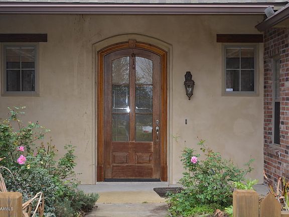 3rd image of 209 Pontchartrain Dr
