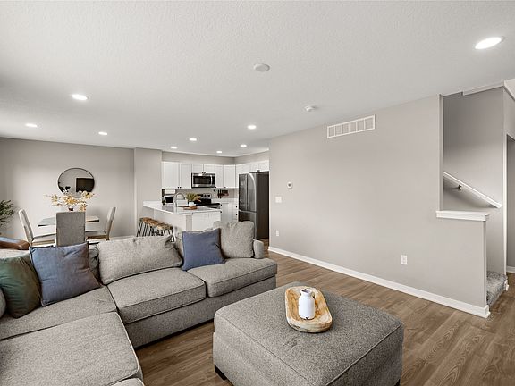 3rd image of 1018 Adler Ct