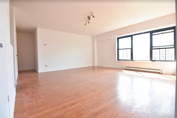 Rented by Bohemia Realty Group | media 2