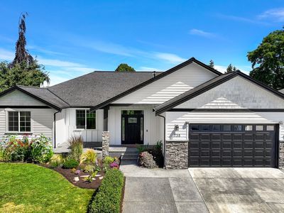 735 N 8th Street, Lynden, WA, 98264