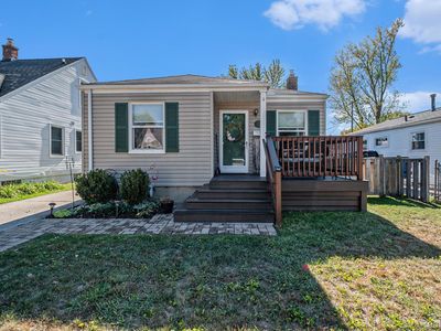 1197 Columbia Rd, Berkley, MI, 48072