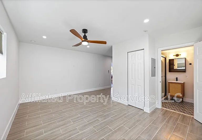 3012 Broadway #104 — Photo 20