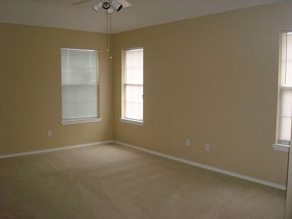 5th image of 1714 Cordell Dr