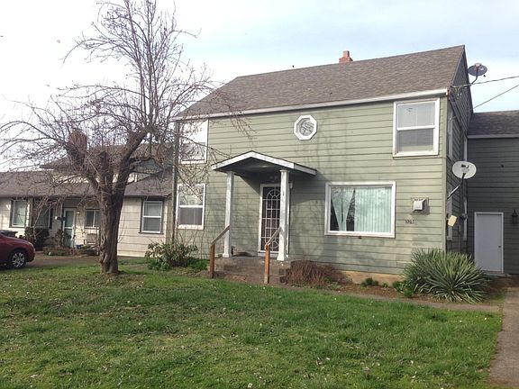 325-2 Front UPSTAIRS Unit