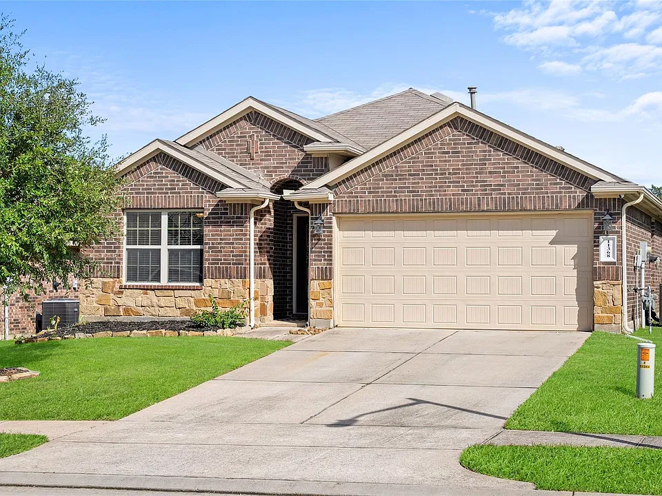 11368 Dawn Beach Ln