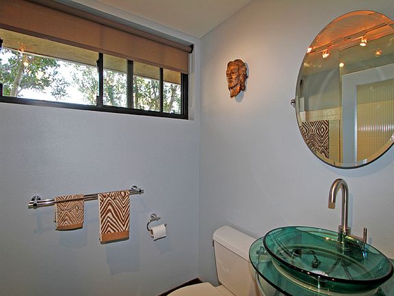 5th image of 2501 N Indian Canyon Dr Unit 639