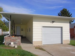 606 9th Ave SW, Sidney, MT 59270