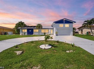 1421 SE 29th Ter, Cape Coral, FL 33904