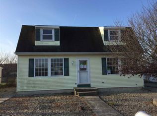 128 Shadeland Ave, Villas, NJ 08251