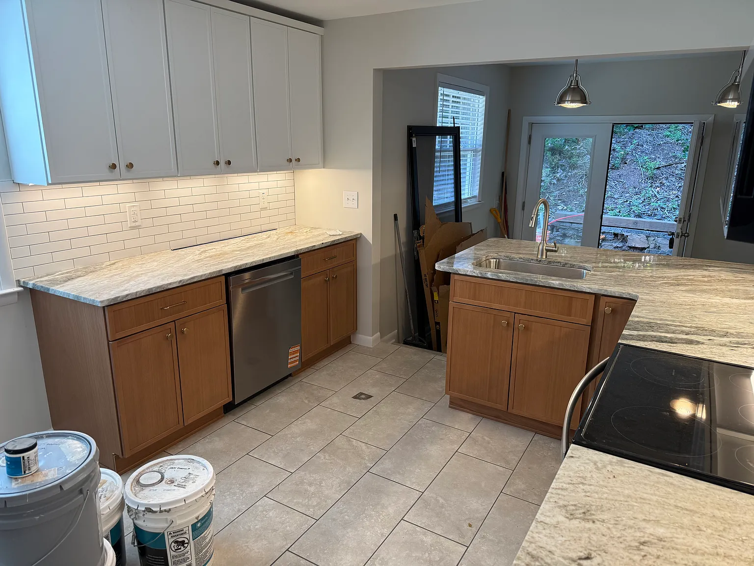 3 bed, 1603 sqft, $1,920 — Photo 4