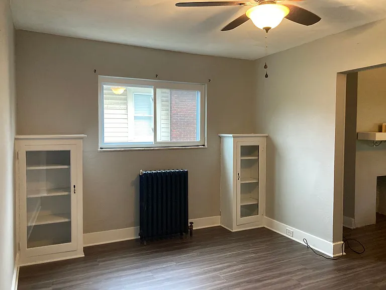 3056 Pinehurst Avenue — Photo 3