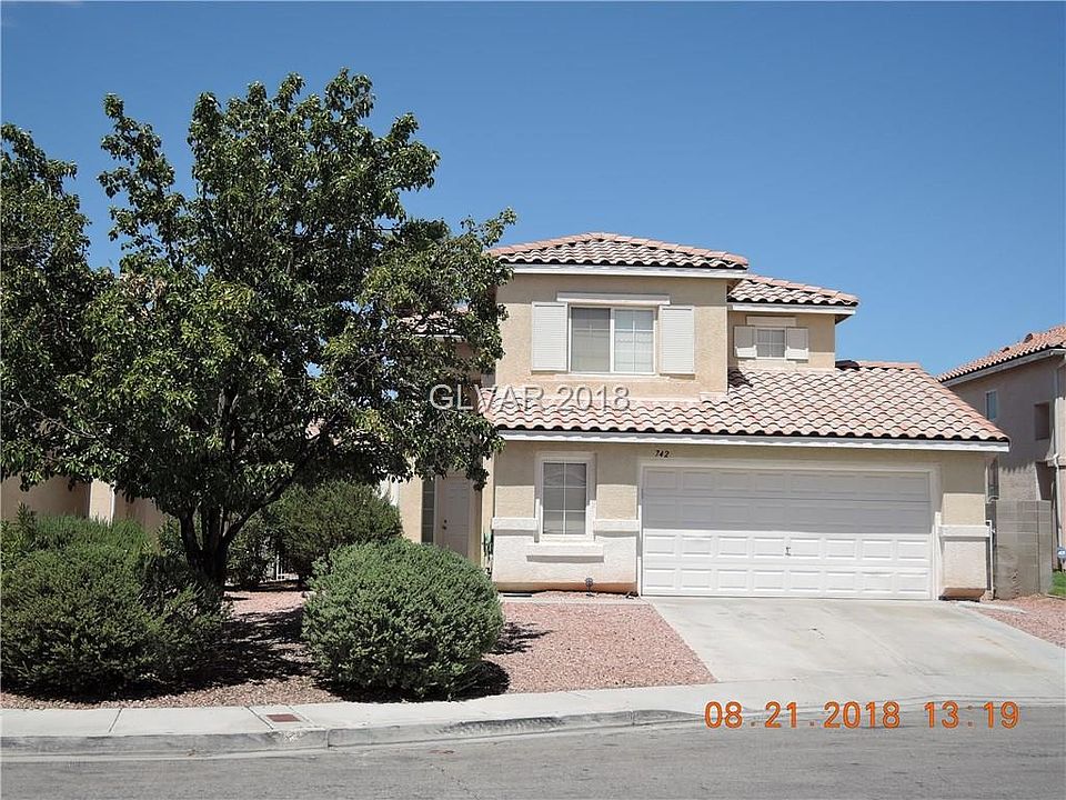 1st image of 742 Endicott Ct