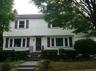 28 Farmington Rd, West Roxbury, MA 02132