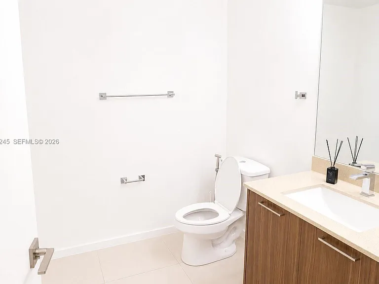 5300 Paseo Dr #1701 — Photo 18