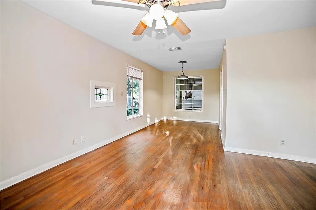 4 bed, 2.0 bath, 1417 sqft, $2,600 — Photo 2