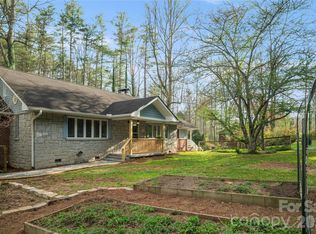 3002 Kanuga Rd, Hendersonville, NC 28739