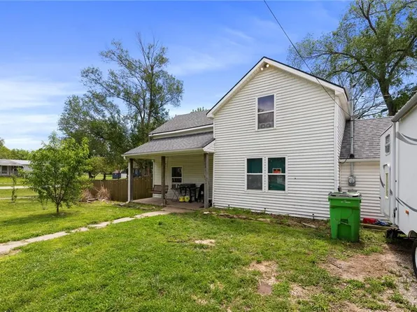 103 W Bondi Rd, Greeley, KS 66033