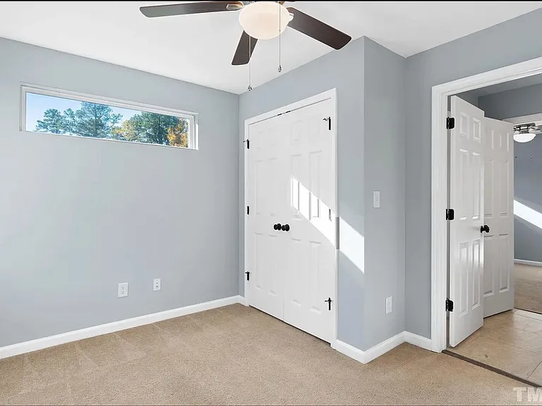 129 Pineland Cir #100 — Photo 11