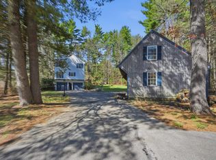 5 Sleeper Ln, Sandown, NH 03873