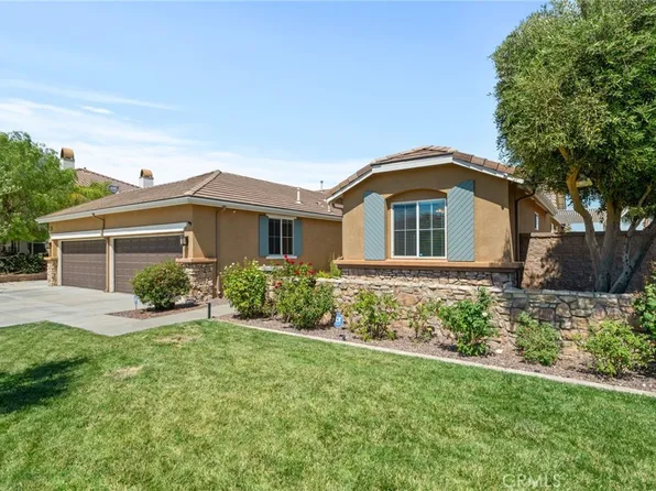 13478 Prancer Ln, Moreno Valley, CA 92555