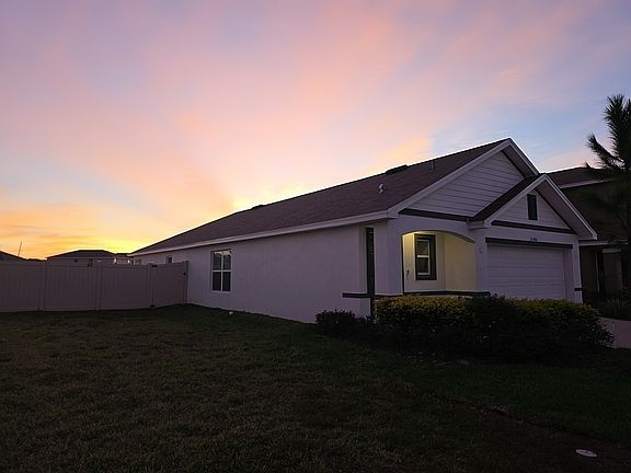 4th image of 35980 Sunflower Hill Dr