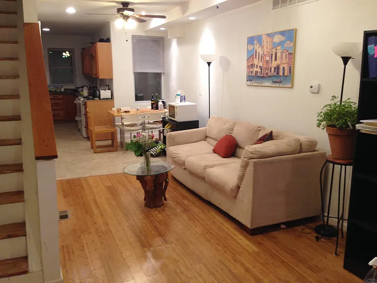 3827 Mount Vernon St #1 — Photo 6
