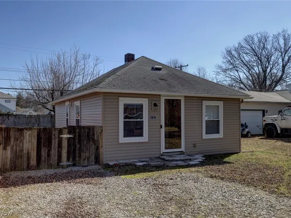 189 Harcourt Rd, Vermilion, OH 44089