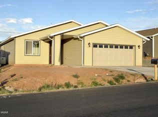 109 N Hillcrest Dr, Snowflake, AZ 85937