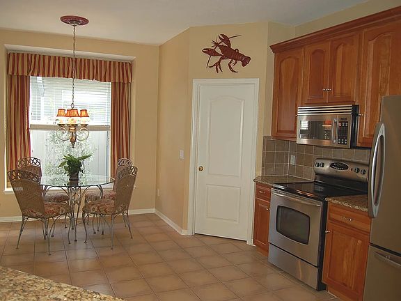 5th image of 7620 Eleanor Wood Ct