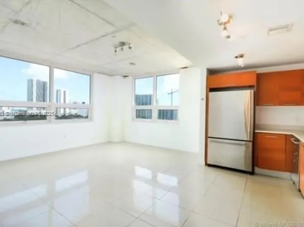 3250 NE 1st Ave APT 1016, Miami, FL 33137
