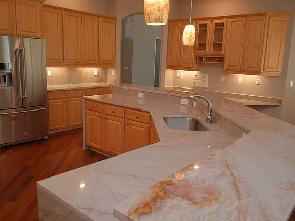 4th image of 9035 Misty Creek Dr