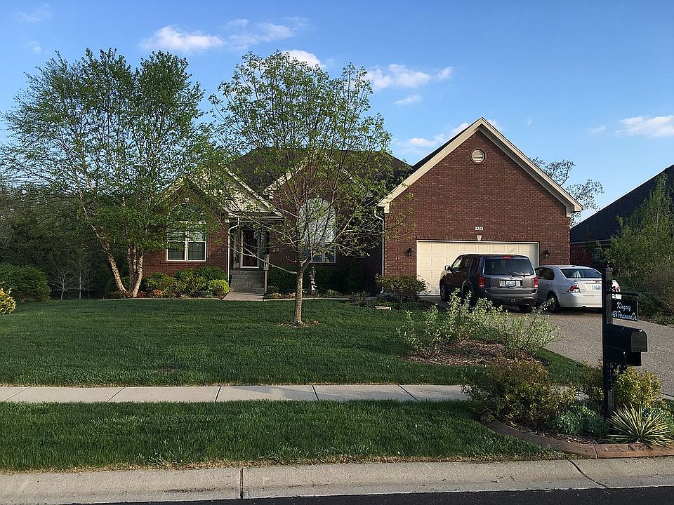 1st image of 424 Persimmon Dr
