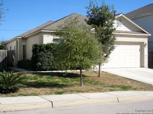 10243 Huisache Fld, Helotes, TX 78023