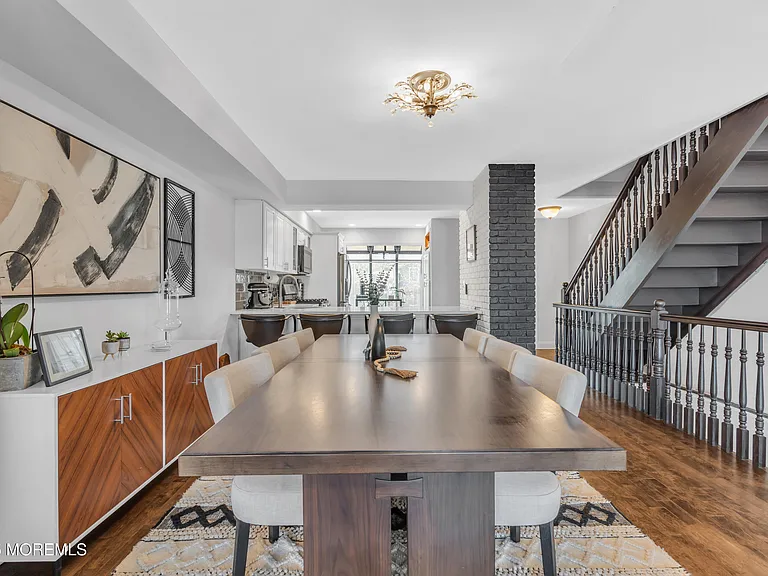 165 Riddle Ave #9 — Photo 16