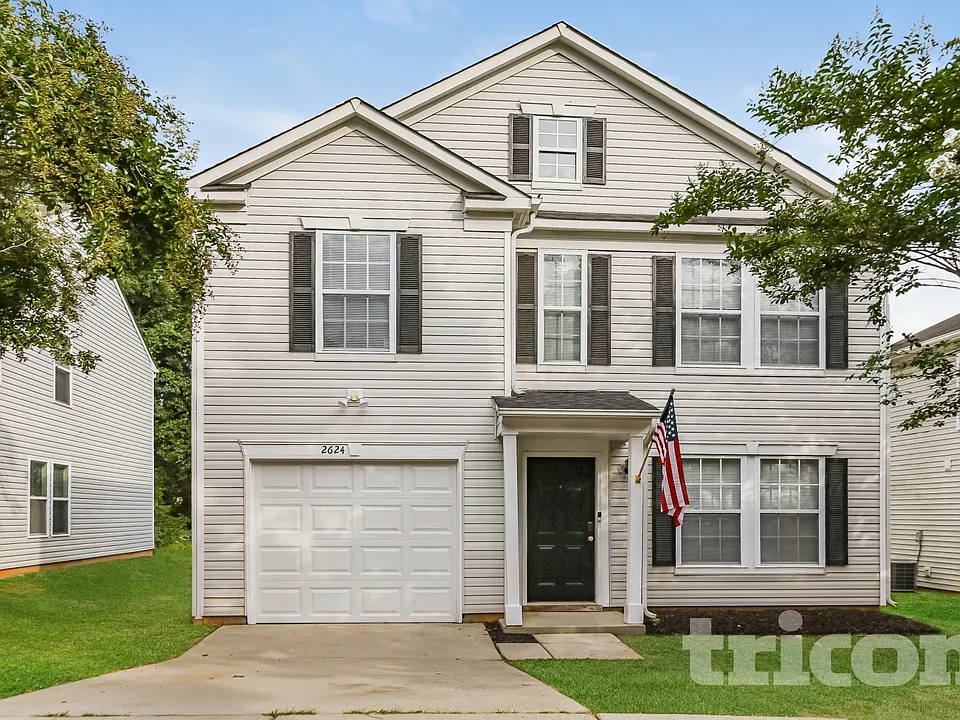 2624 Stream Bank Dr