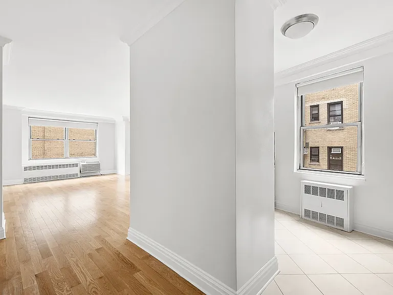 210 W 89th St #12D — Photo 5