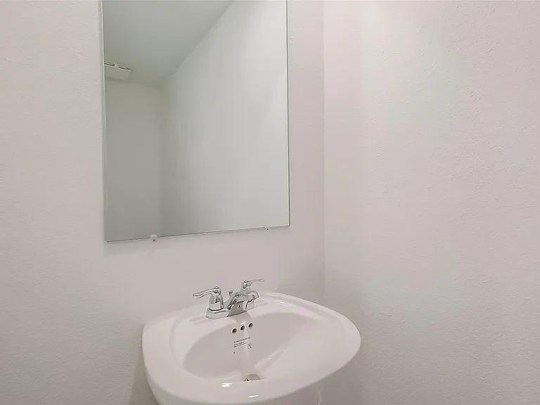 6514 Linden Leaf Dr — Photo 16