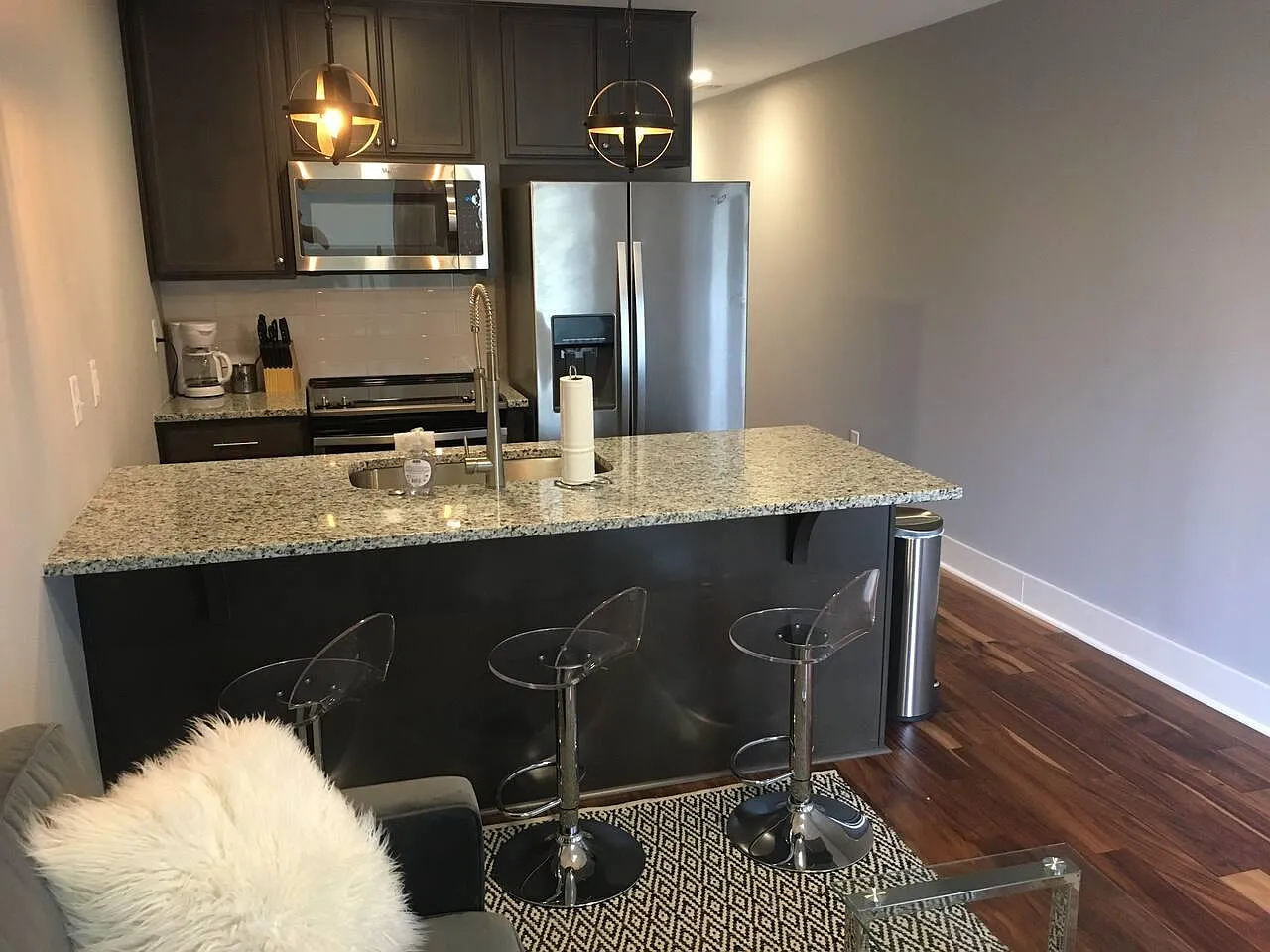 1 bed, 500 sqft, $1,350 — Photo 2