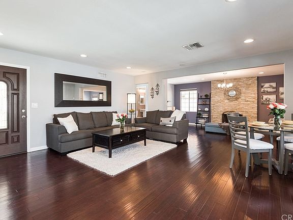 4th image of 22319 Runnymede St